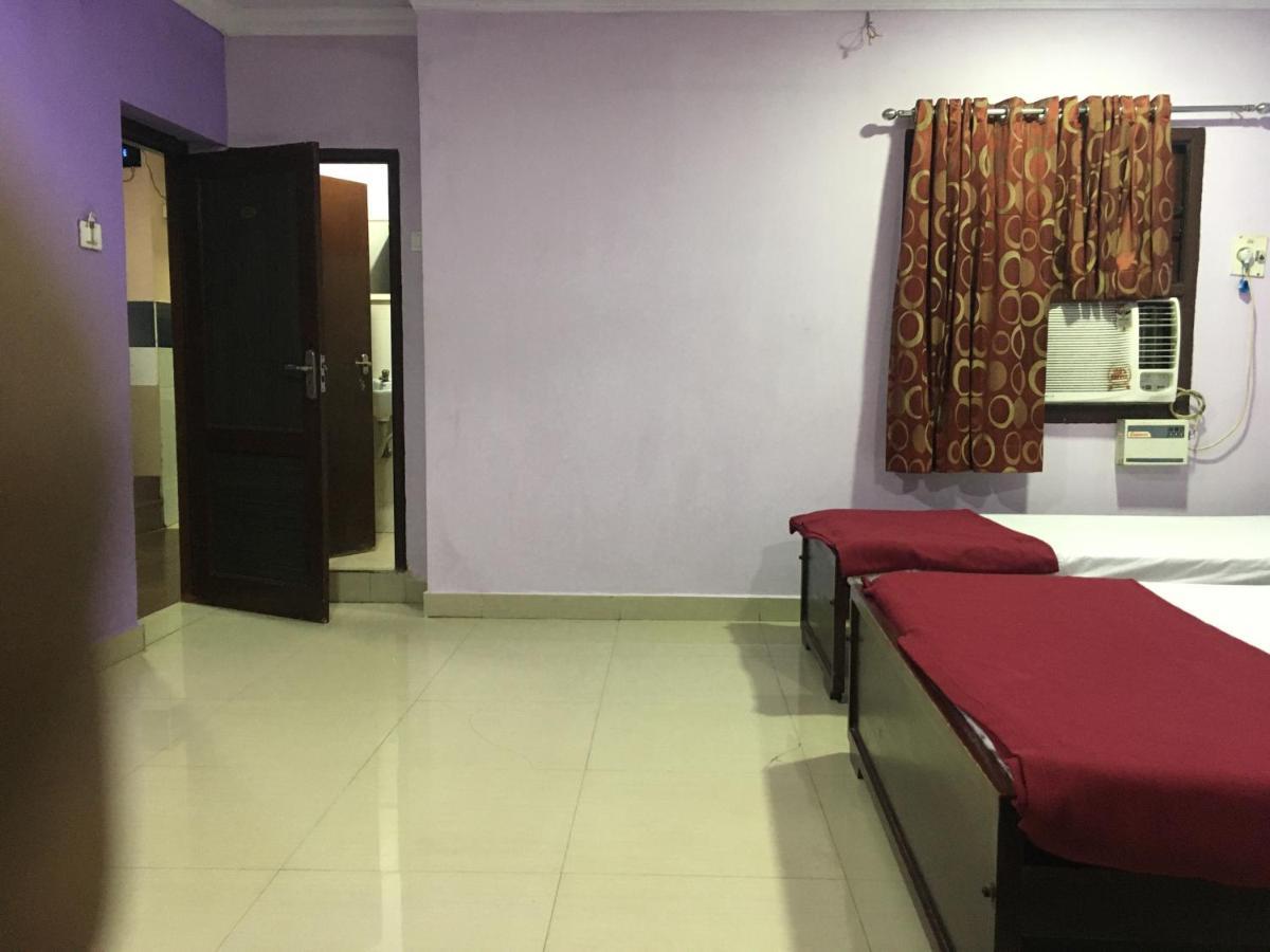 Delmon Residency Hotel Madras Buitenkant foto